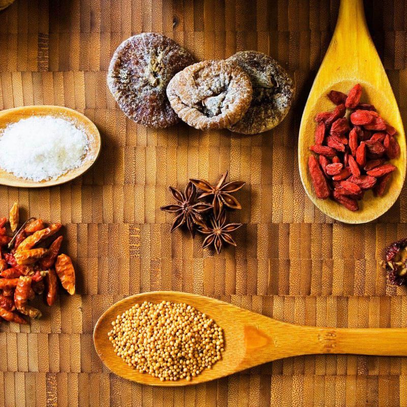 الأعشاب و التوابل